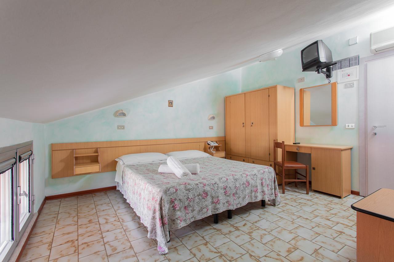 Hotel Benvenuti Gatteo a Mare Zewnętrze zdjęcie